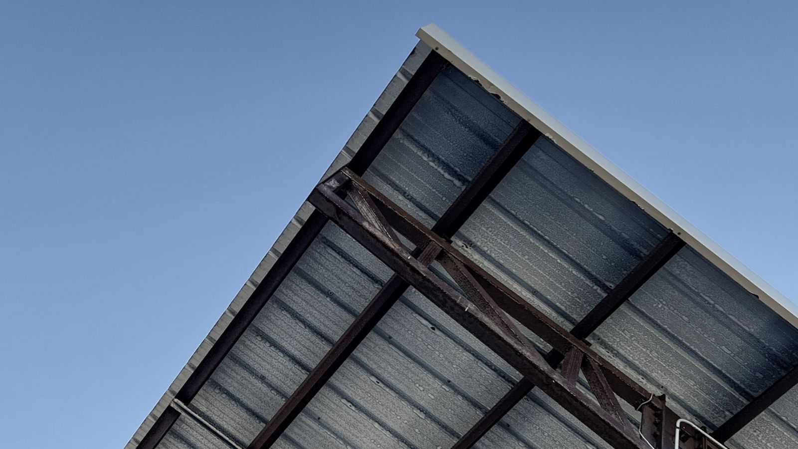 Menderes Demirci Çelik Çatı Yapımı